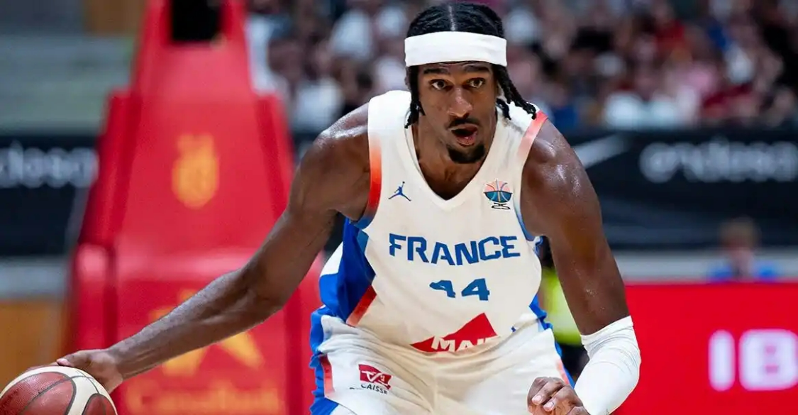 开云-法国男篮再遭重创！NBA榜眼报销+状元0分4板，内线危险了