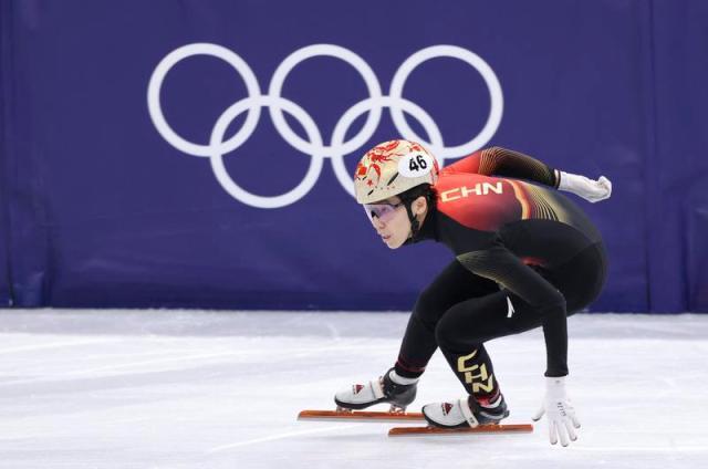 开云体育官网-老将的坚韧！范可新获短道女子500米B组决赛第五名